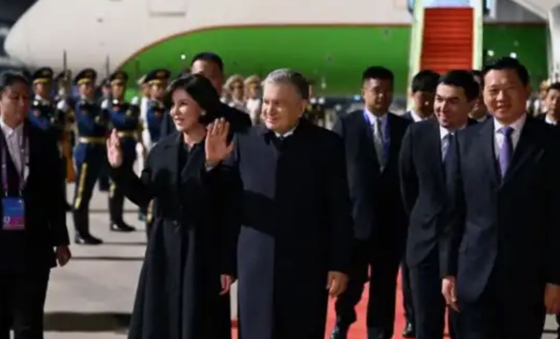 Жест-президента-Узбекистана-в-Пекине-удивил-Китай-и-не-понравился-украинцам