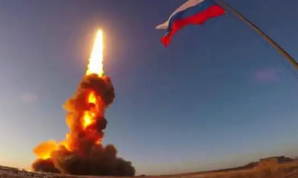 При-ударе-по-Капустину-Яру-испытали-новую-ракету:-Россия-получила-неуязвимое-«оружие-возмездия»