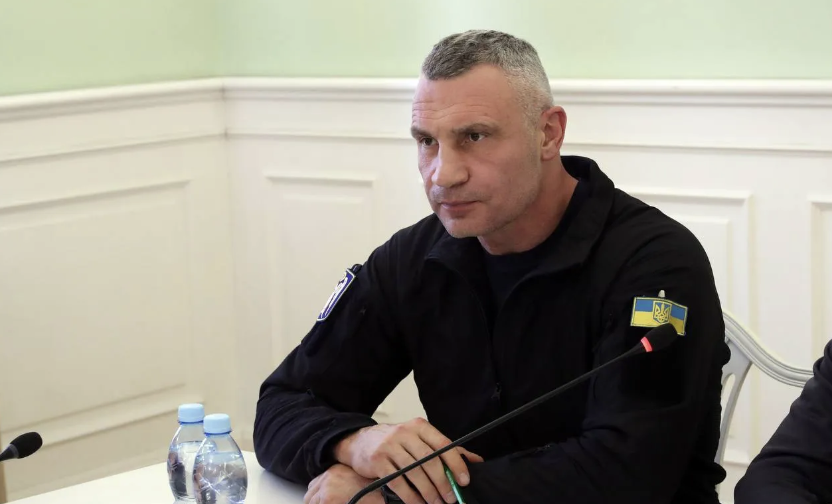 Оказывается,-для-транспортного-коллапса-в-Киеве-мосты-не-обязательно-разрушать